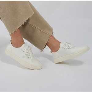 FLOYD White Sneakers